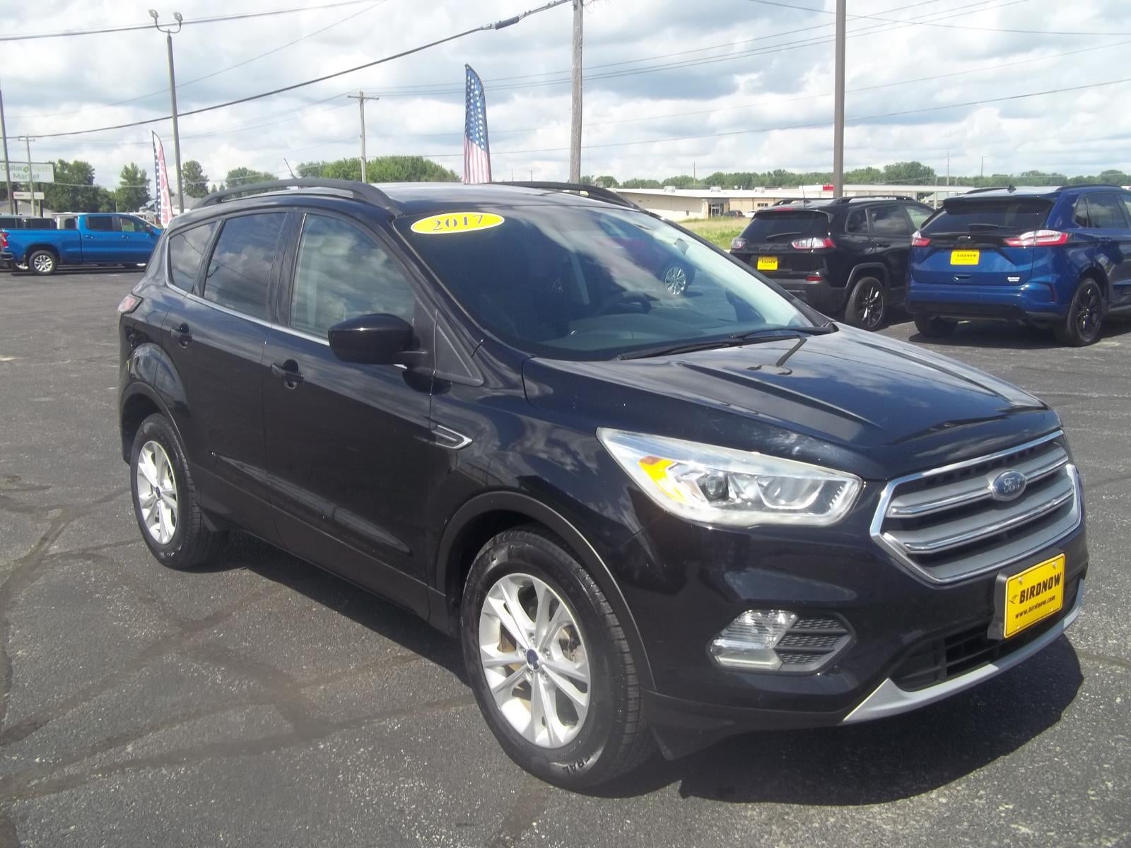 2017 Ford Escape SE in Shadow Black — front three-quarter view
